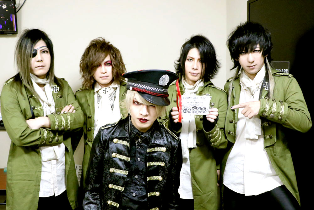 THE MICRO HEAD 4N'S “アーティストから届く年賀状”企画に参加！｜DI