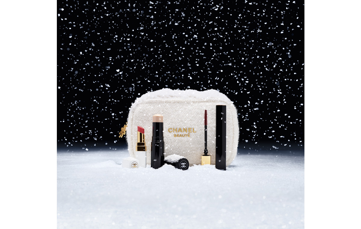 CHANEL_Holiday-set-offer-