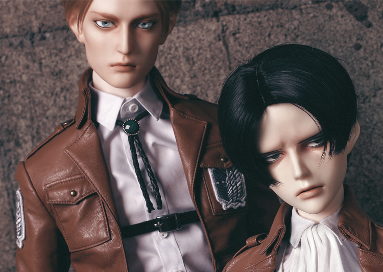進撃の巨人」エルヴィン＆リヴァイ キャストドール 製品情報