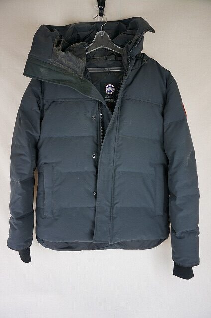 カナダグース・マクミランパーカーのクリーニング事例｜協和