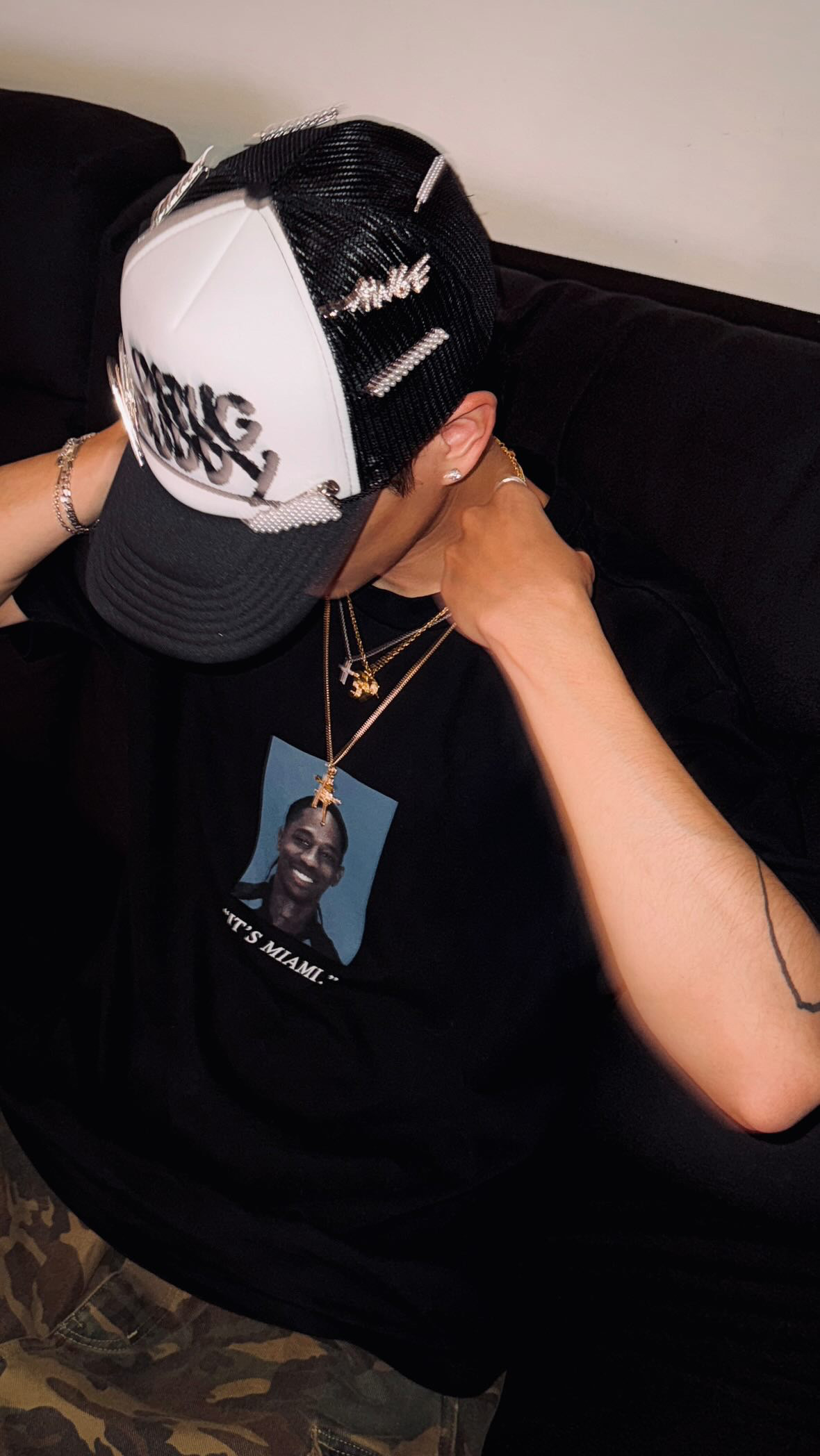 WEARCOME 】FUCKING AWESOME DRUG BUDDY TRUCKER HAT 網帽卡車帽黑白