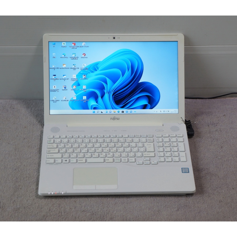 Laptop Fujitsu AH50/B3 Core i7-7700HQ, 16gb ram, 512gb SSD, 15.6