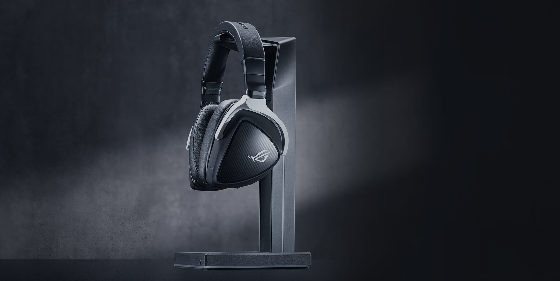 ROG Delta S Wireless Gaming Headset | Wireless Headsets | Gaming