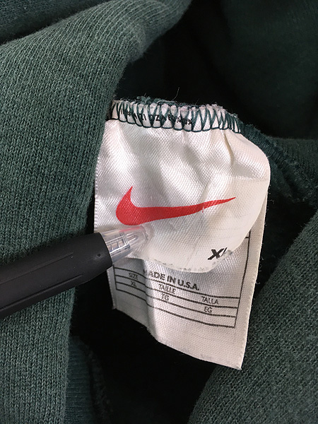 古着 90s USA製 NIKE センター スウォッシュ ロゴ 刺しゅう カスタム