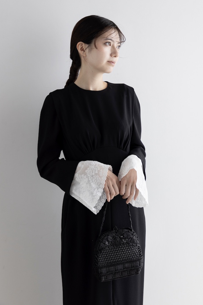 Mame Kurogouchi（3泊4日） Back Satin Crepe Georgette Embroidered