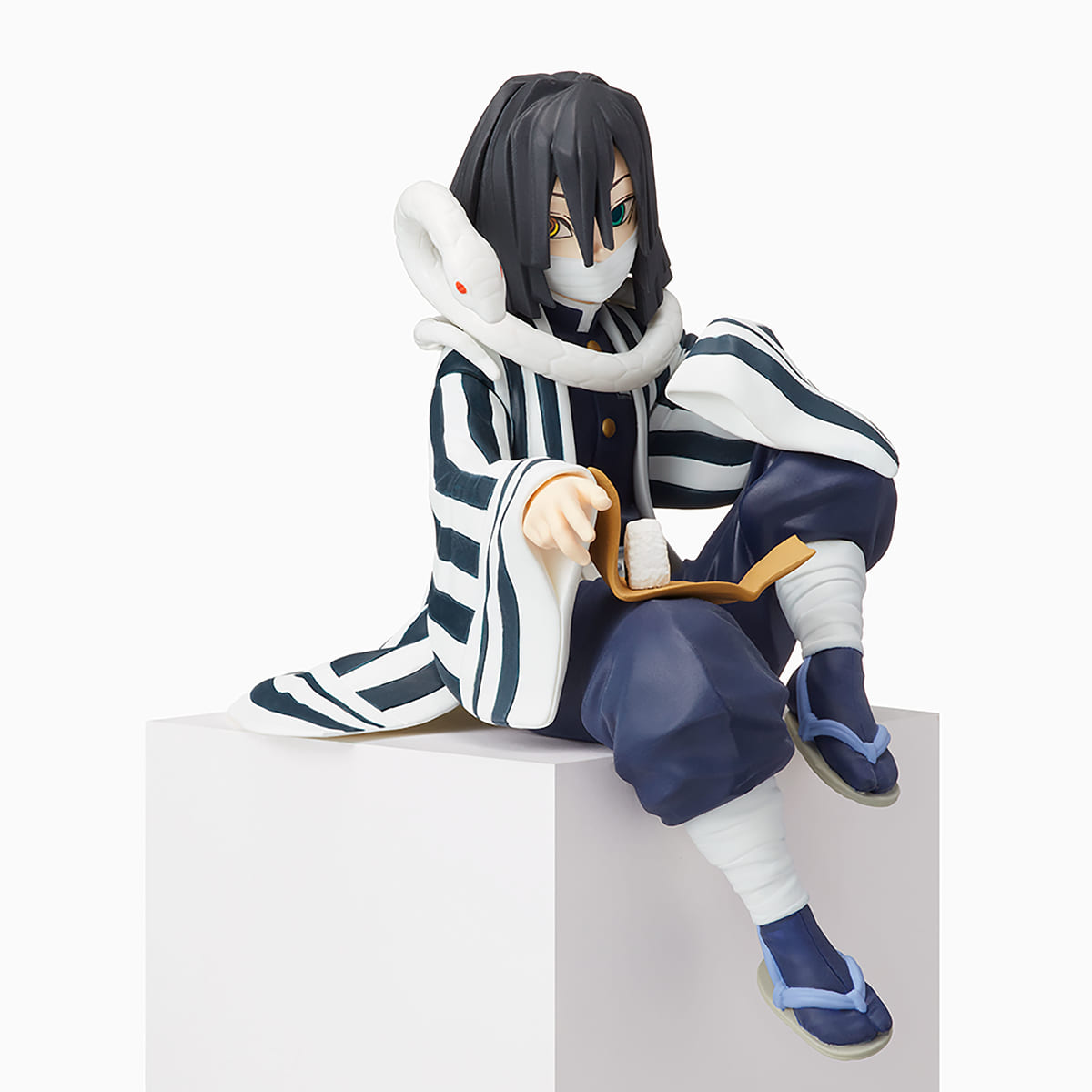 伊黒小芭内のフィギュアや猗窩座と煉獄杏寿郎のメガジャンボクッション