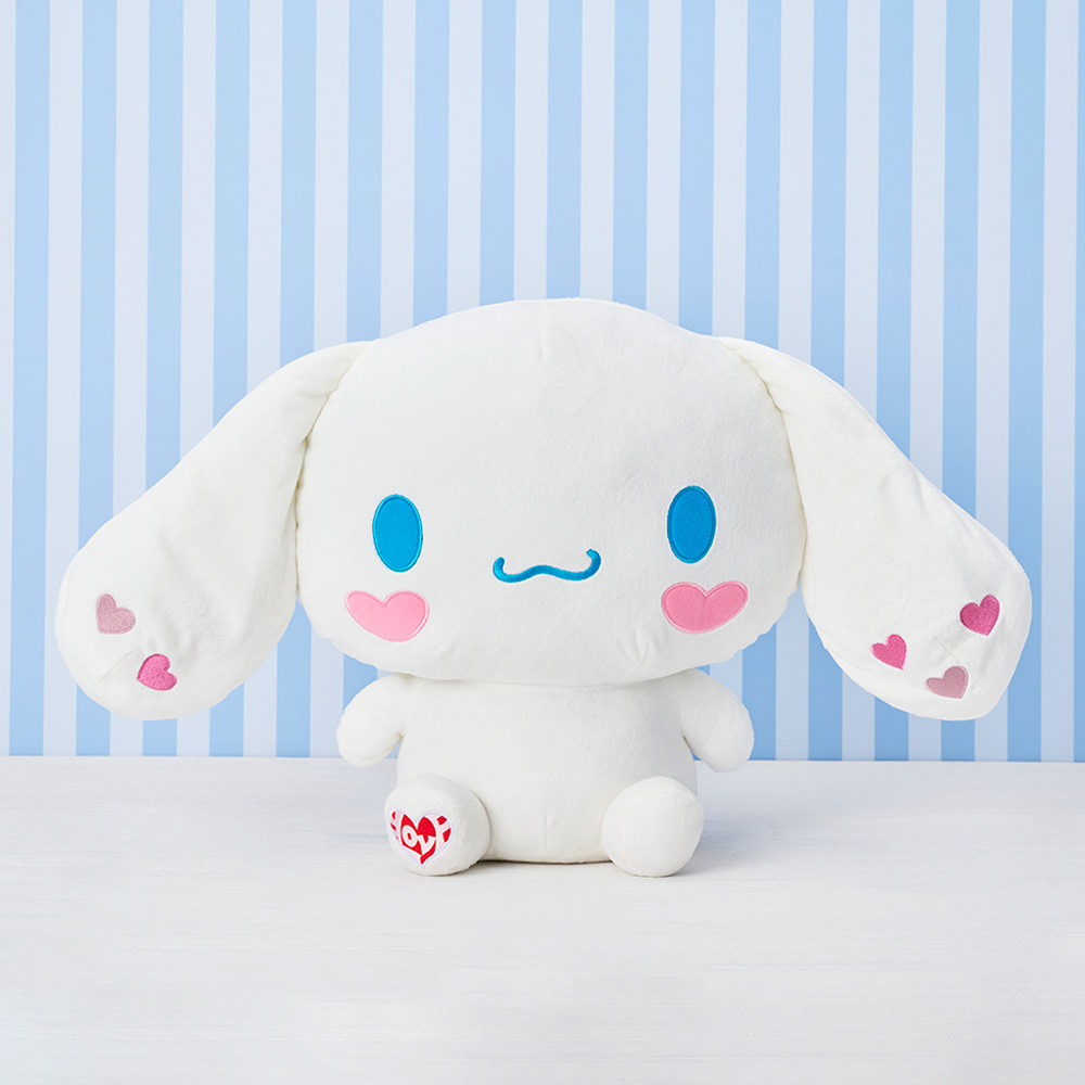 耳やほっぺにハートを散りばめた大きなぬいぐるみ！セガプライズ