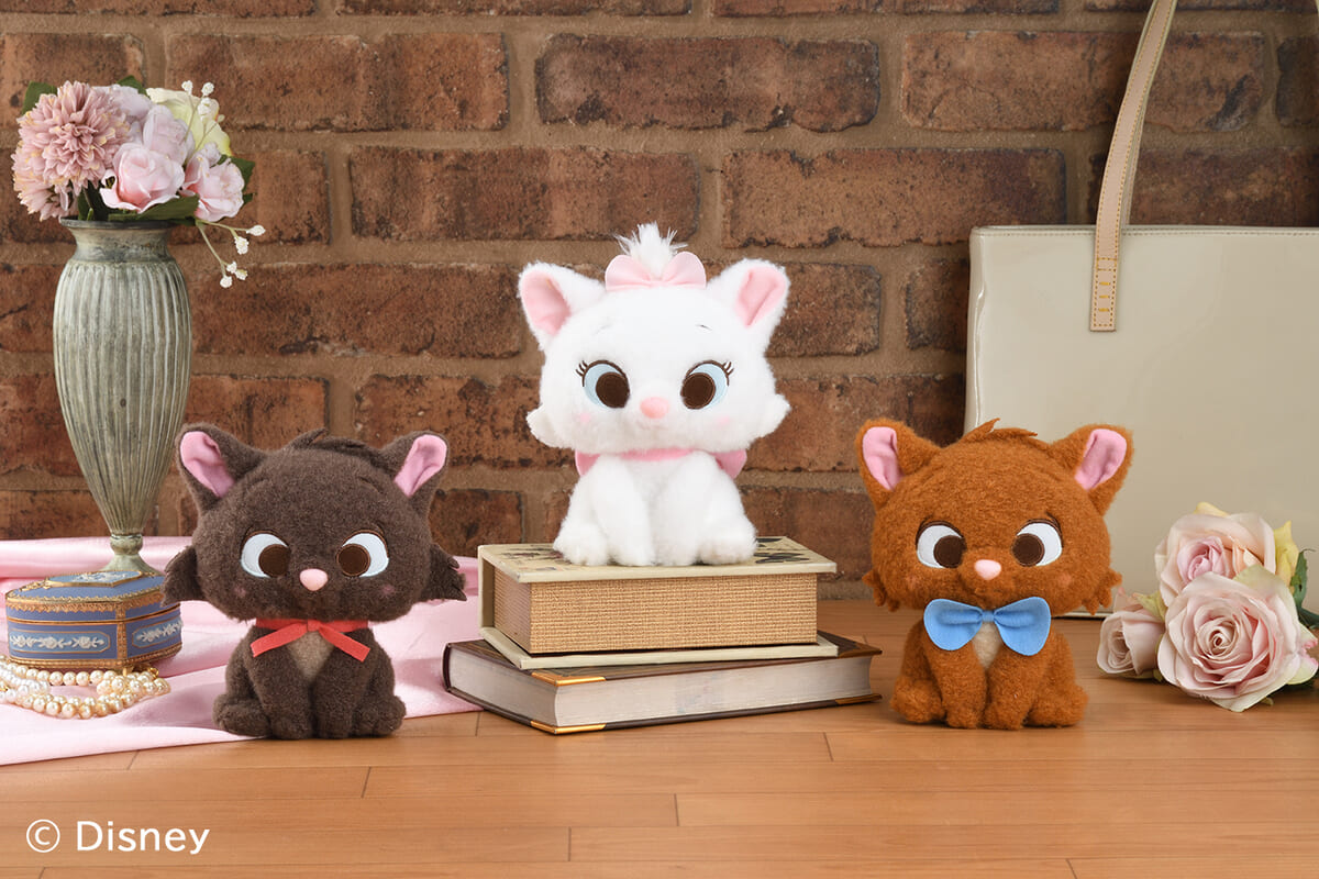 お座りポーズのマリー・ベルリオーズ・トゥルーズ！ナムコ ディズニー