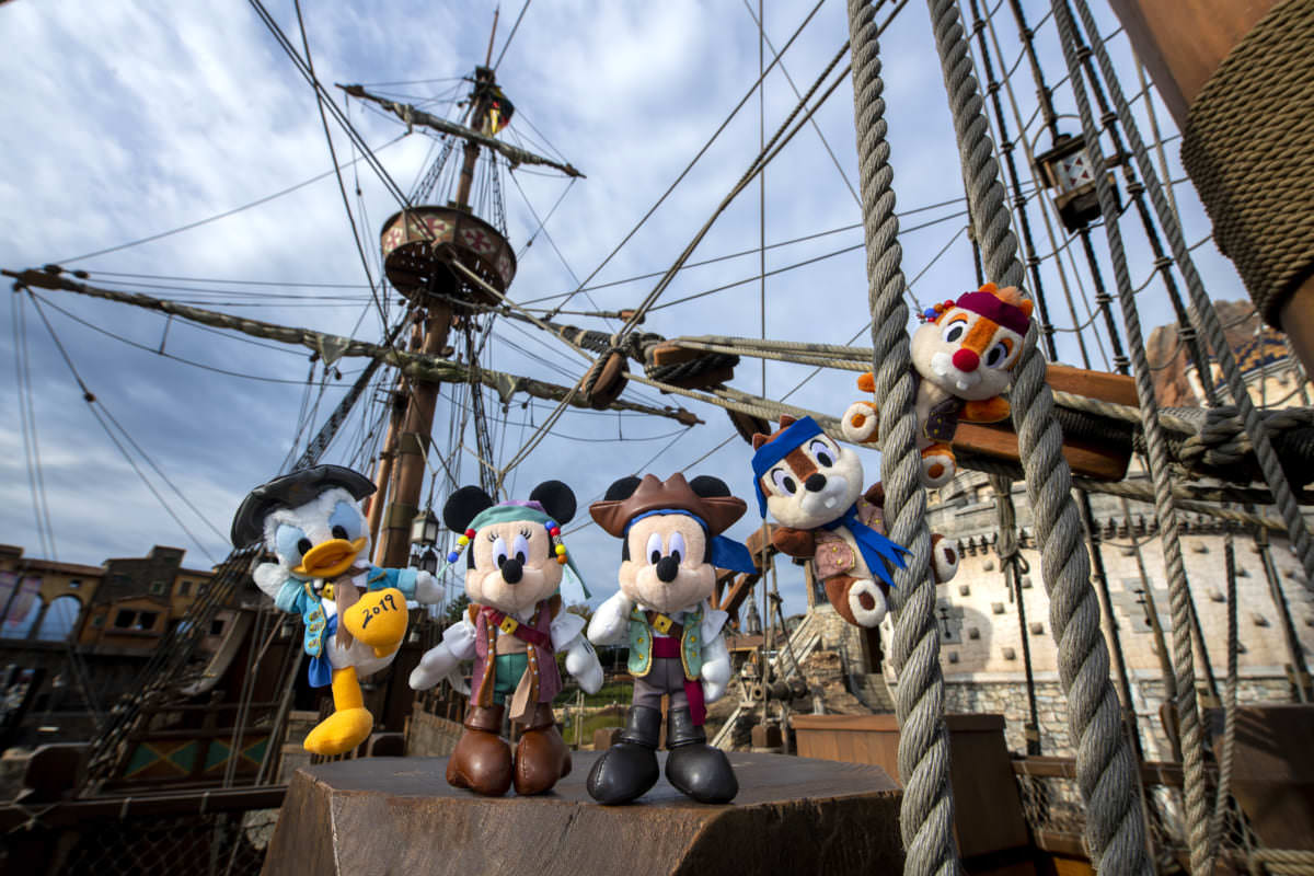 勇ましい海賊コスチューム！東京ディズニーシー“ディズニー
