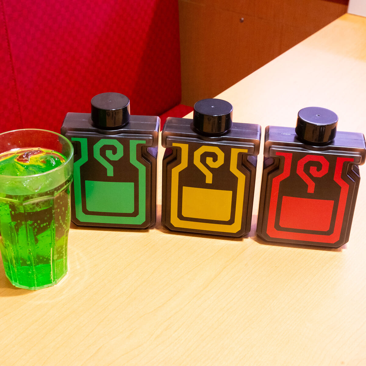 モンハン スシロー ボトル モンハン スシロー ボトル シリアルコード