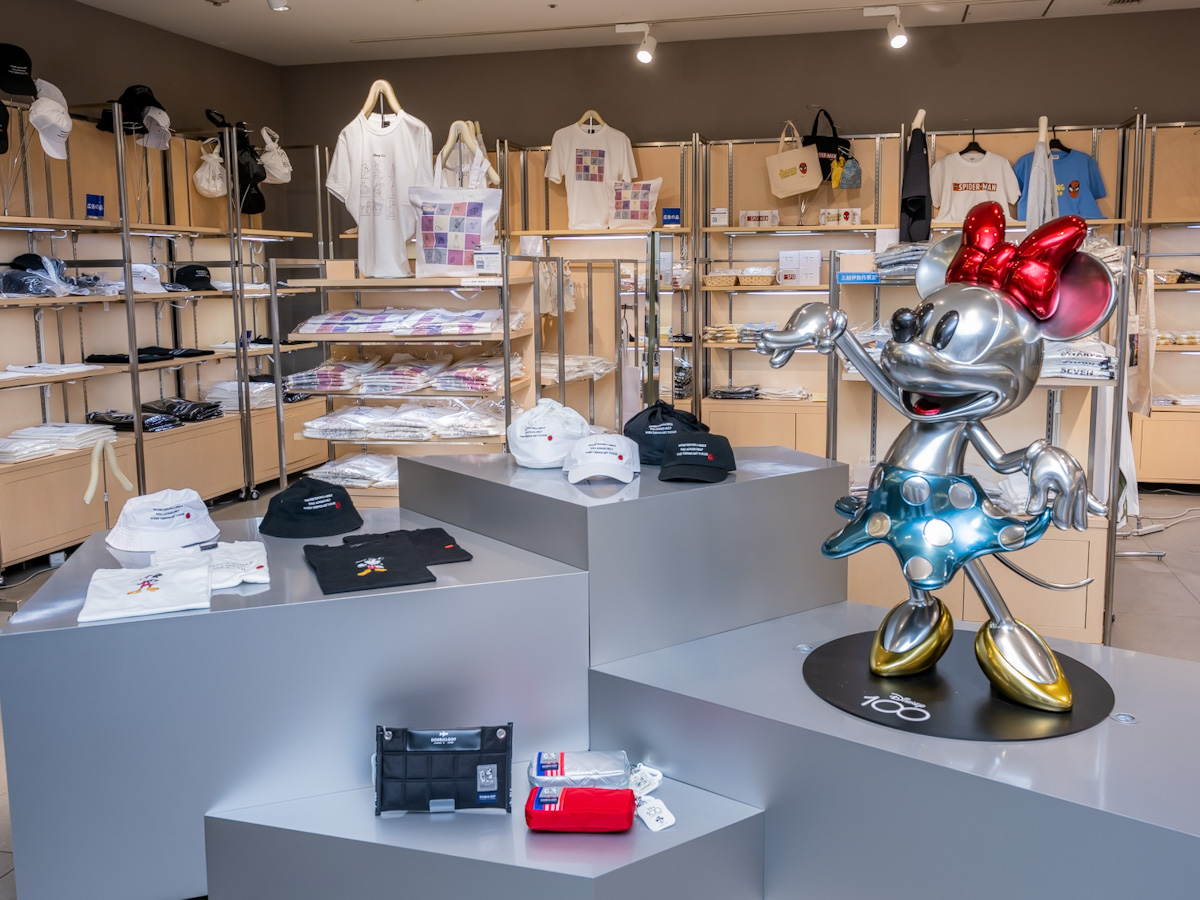 ディズニー創立100周年を記念したグッズが勢揃い！Disney100 THE