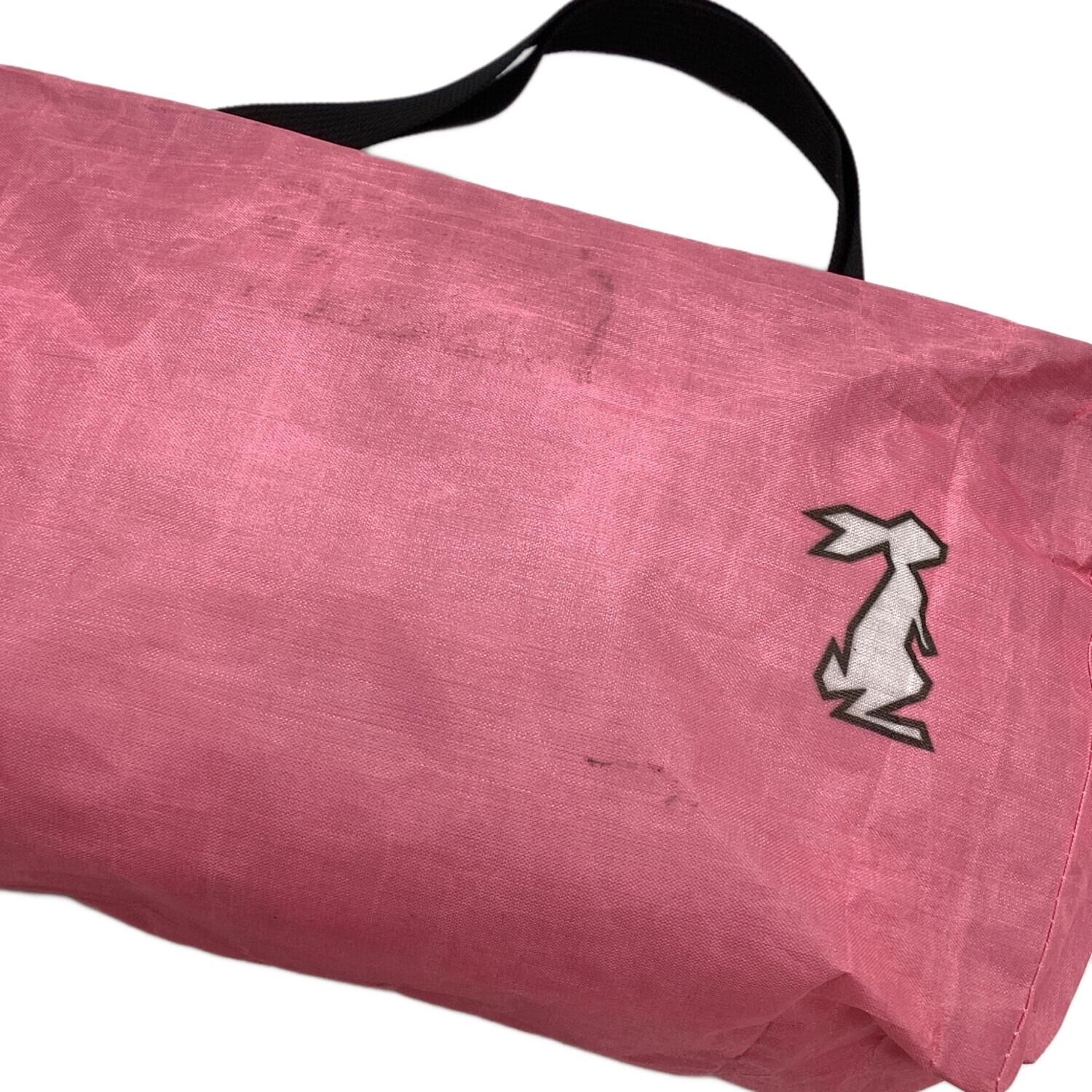 HIGH TAIL DESIGNS (ハイテイルデザイン) ショルダーポーチ ピンク