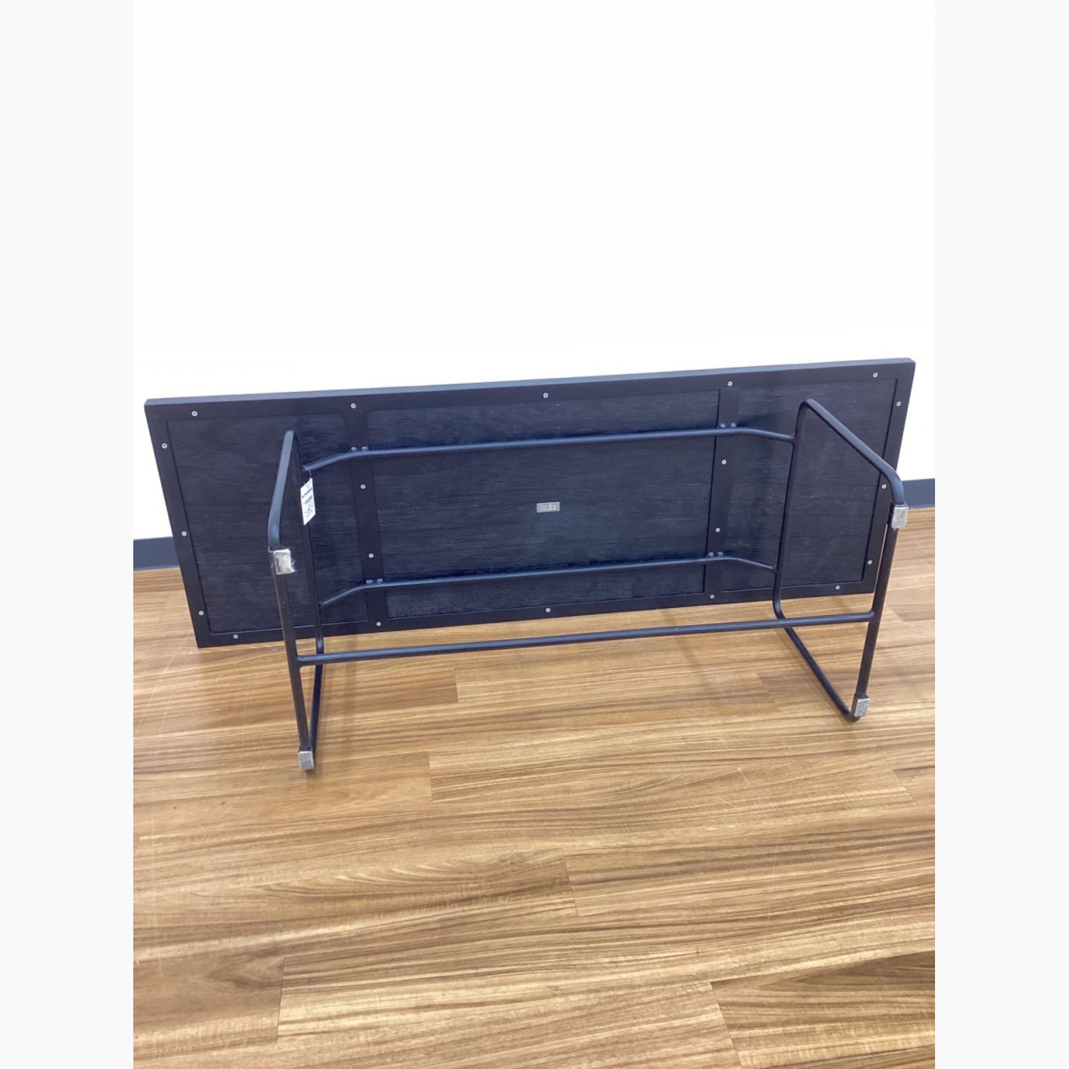 IDEE (イデー) ローテーブル ベージュ×ブラック マクタンストーン