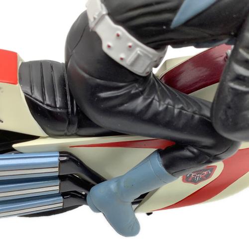 ポピー 仮面ライダー 1/12 本郷猛 & サイクロン号 Ver. 2 変身