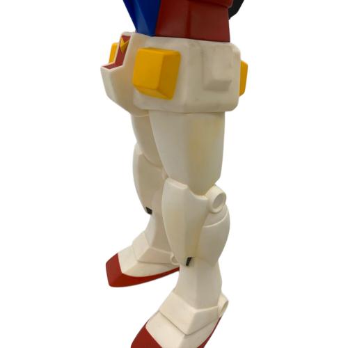 機動戦士ガンダム (キドウセンシガンダム) スーパーサイズソフビ