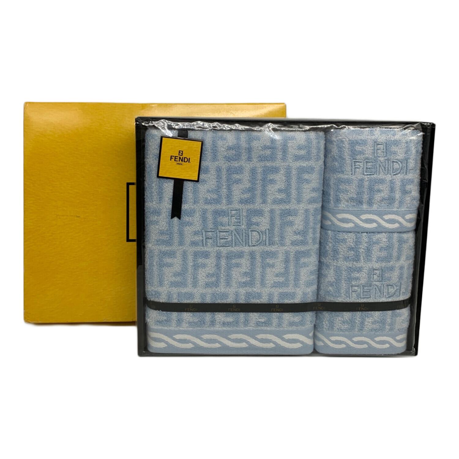 FENDI (フェンディ) タオルセット バスタオル1枚・フェイスタオル1枚