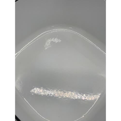 CHASSEUR (シャスール) 両手鍋 ホワイト 24cm 5.5L カロンド