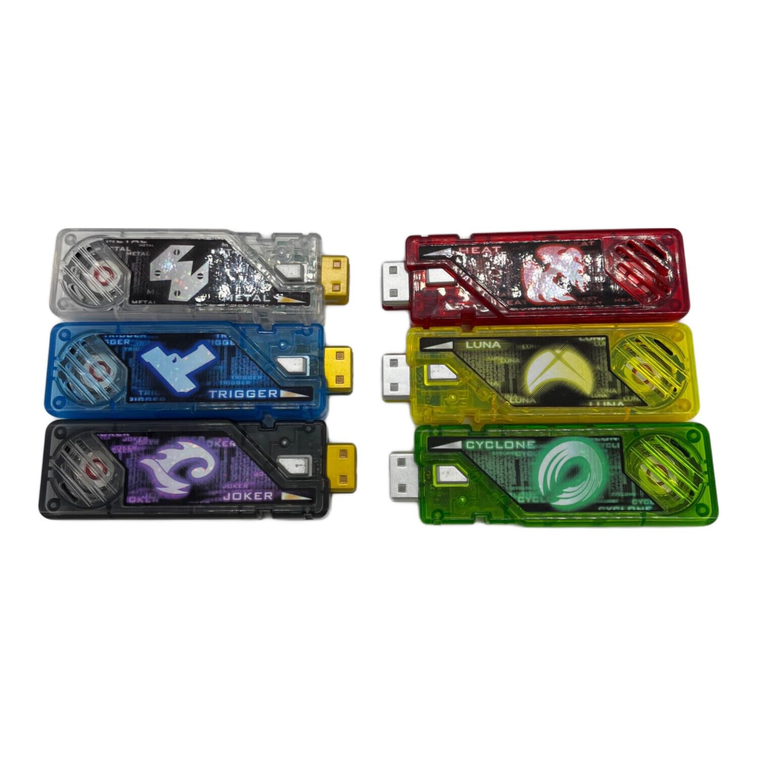 CSM ダブルドライバー Ver1.5 仮面ライダー｜トレファクONLINE