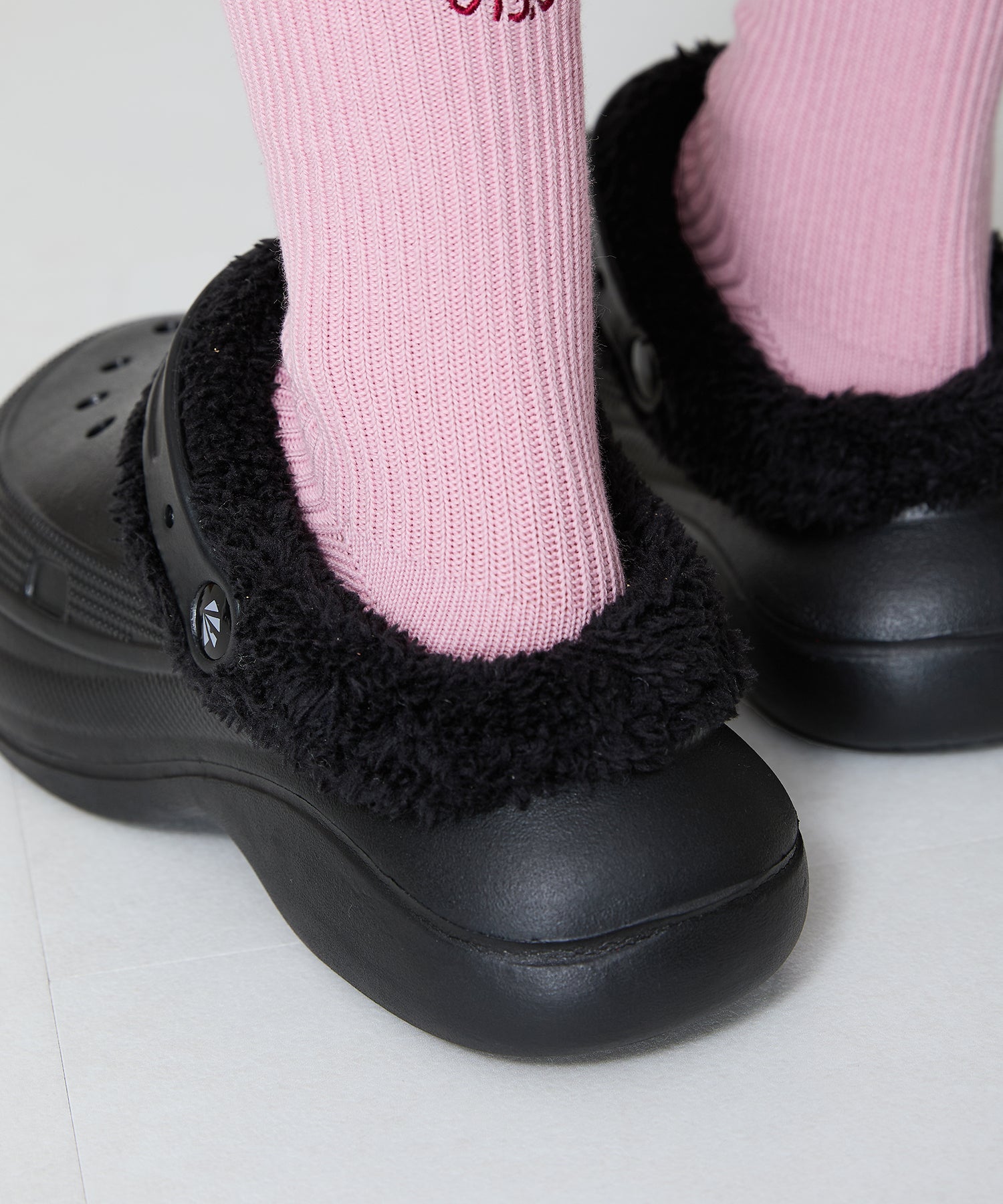 WEB限定】パンチングデザイン厚底ボアサンダル/OT3224 – ORIENTALTRAFFIC