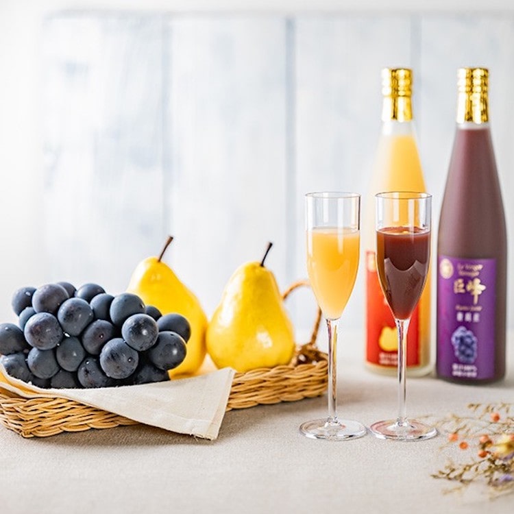 ヤマヨ果樹園]ルレクチェと巨峰ジュース 180ml×6本セット: JAL