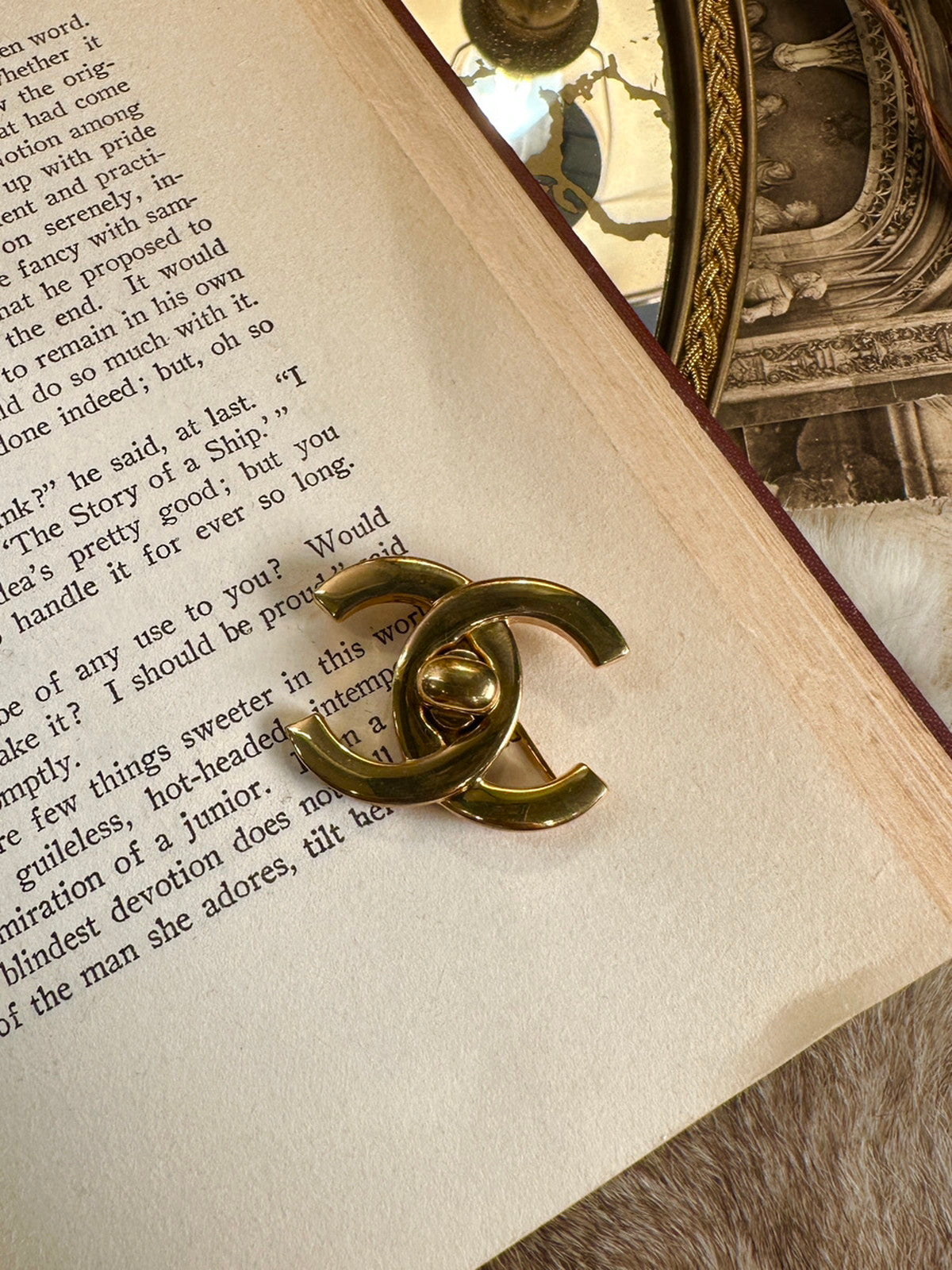 NEXT51｜｜CHANEL ブローチ ココマーク