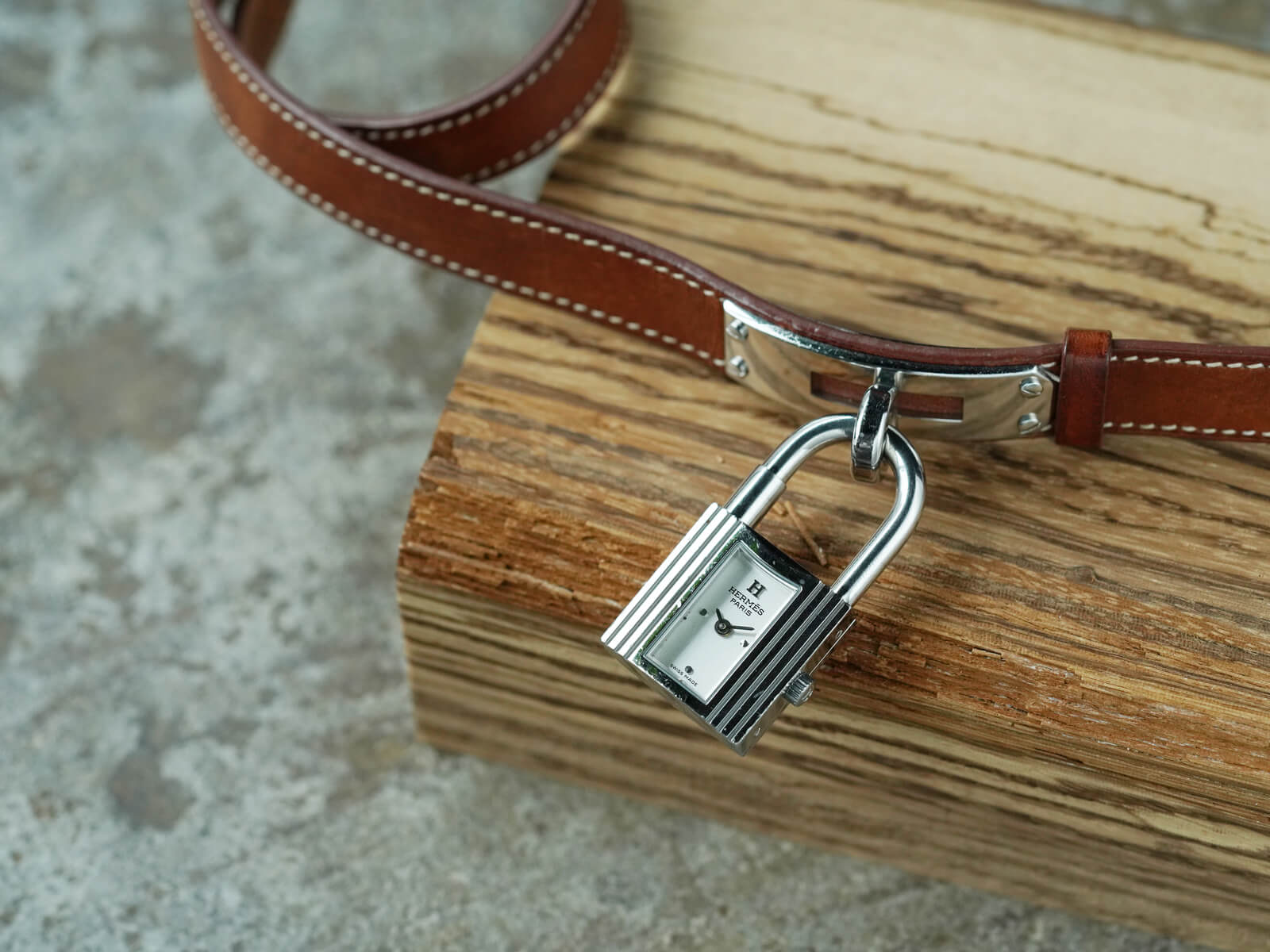 エルメス/ケリーウォッチドゥブルトゥール/シルバーダイヤル/Hermes