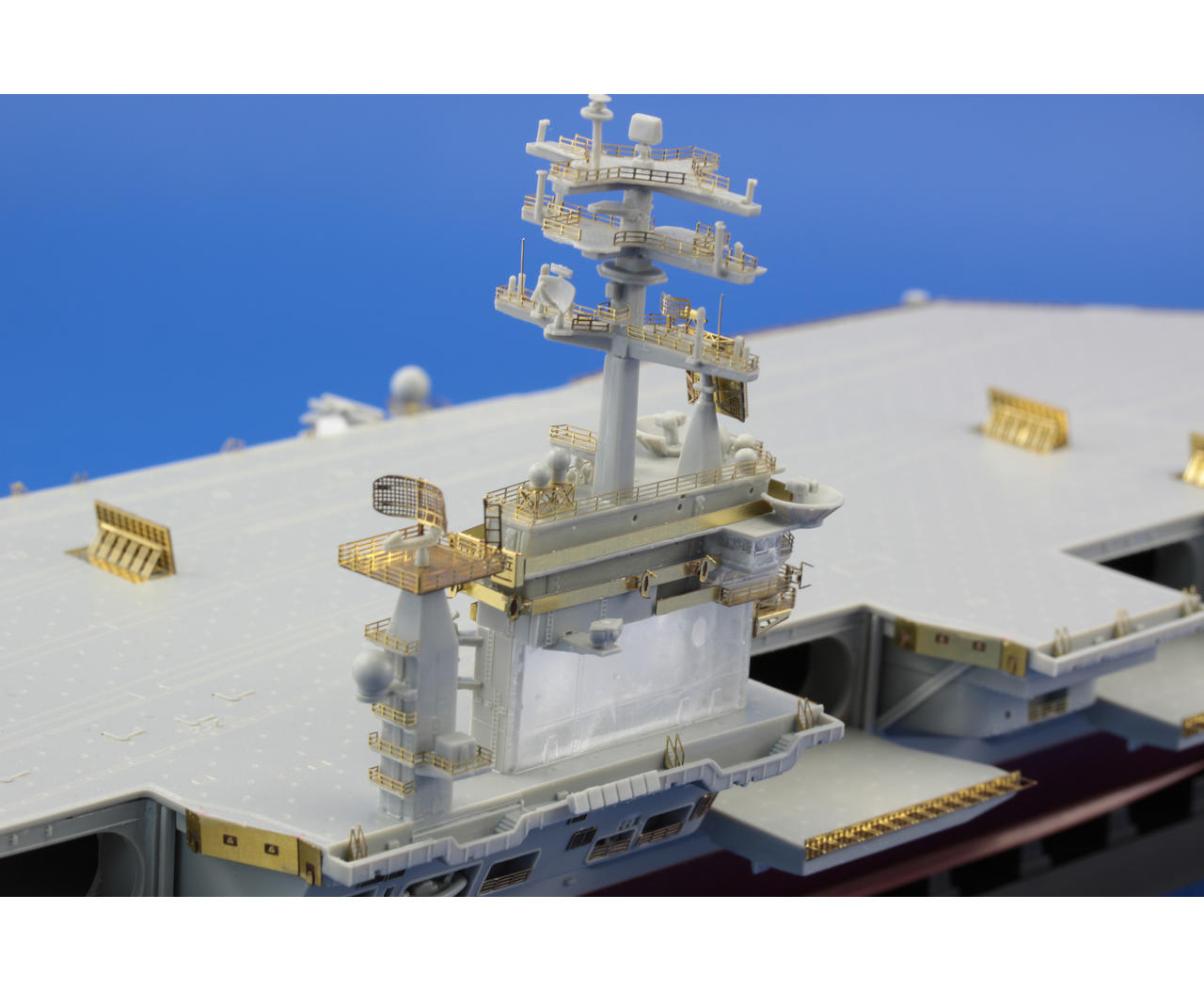 USS ニミッツ CVN-68 (2005) 1/700 - エデュアルドeショップ