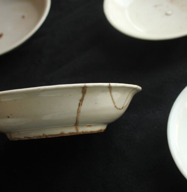 白呉須 白南京 呉須手皿 7枚1組 P633｜骨董店 のびる 古美術 骨董 和風