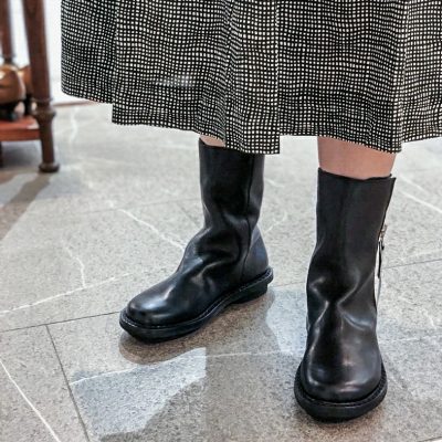 送料無料】trippen[トリッペン]/DEER-WAW 普遍的でシンプルなショート