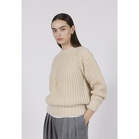 BATONER(バトナー)｜シグネチャー クルーネック/エメラルド の通販