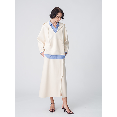 ebure(エブール)｜ブライトラメリリヤーン Vネックニットカーディガン