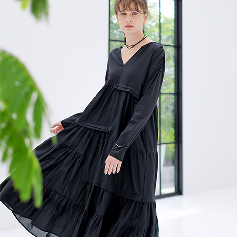 Merlette(マーレット)｜WALLIS ダイアモンドトリム Vネックティアード