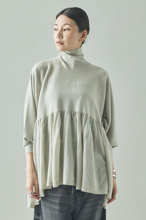 Curensology(カレンソロジー)｜ハイネックギャザーニットプルオーバー