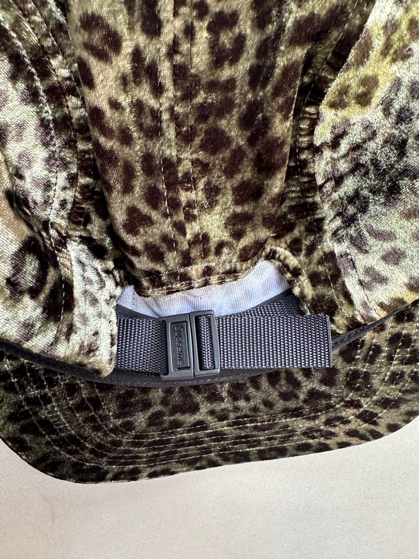 Supreme - Leopard Velvet Box Logo Hat (Olive) – eluXive