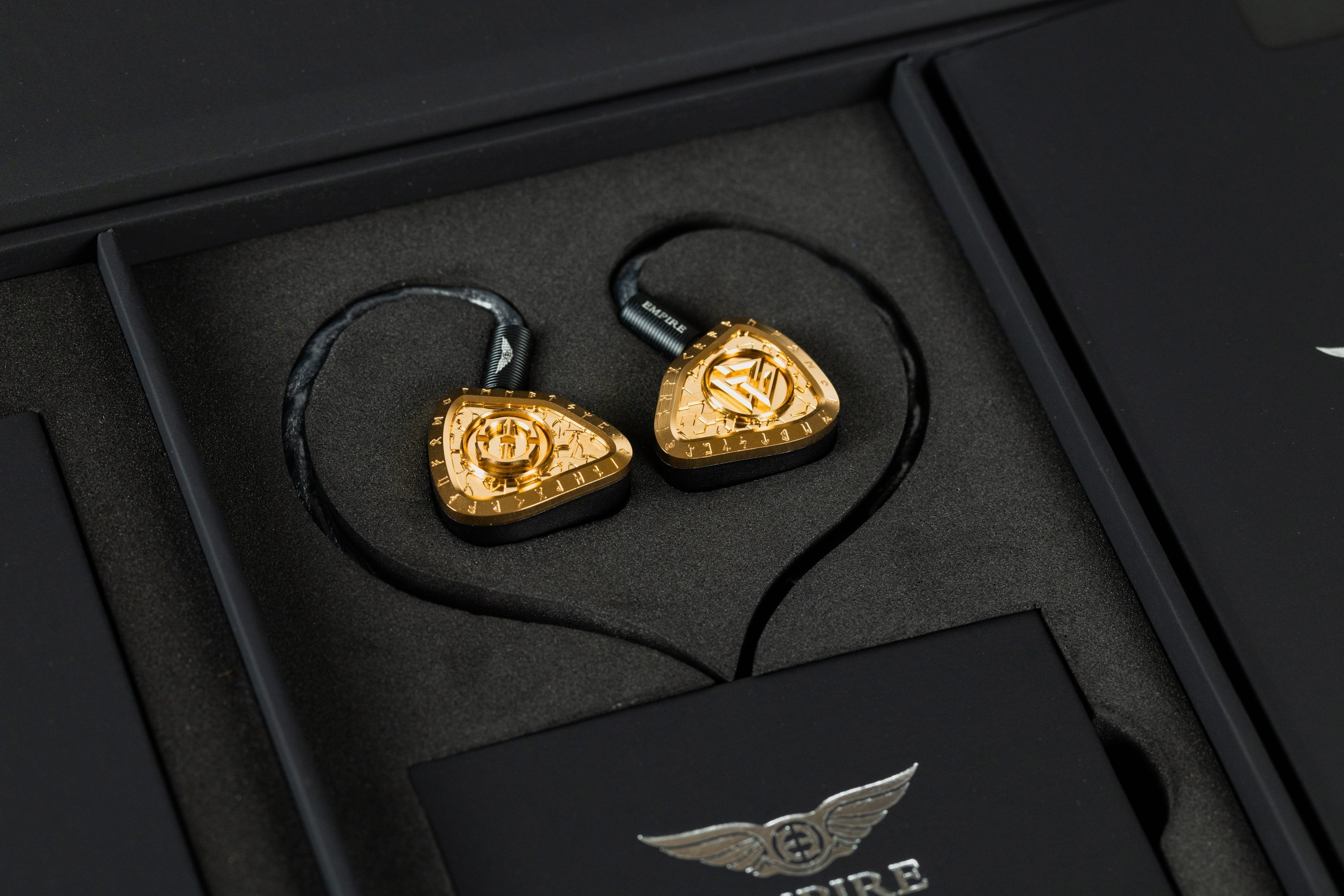 イヤホン Empire ears Legend x Japan gold EMPIRE EARS Legend X