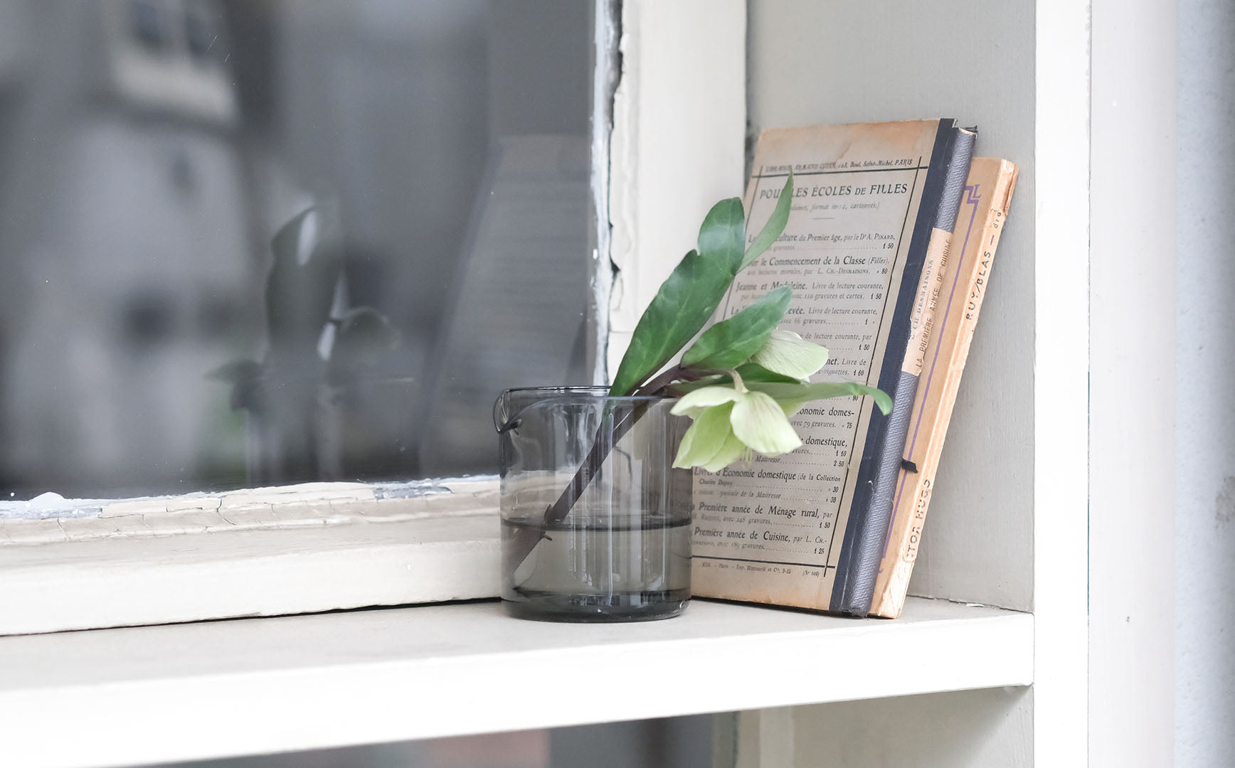 グレーが美しい、ガラスの片口 – Envelope - エンベロープオンライン