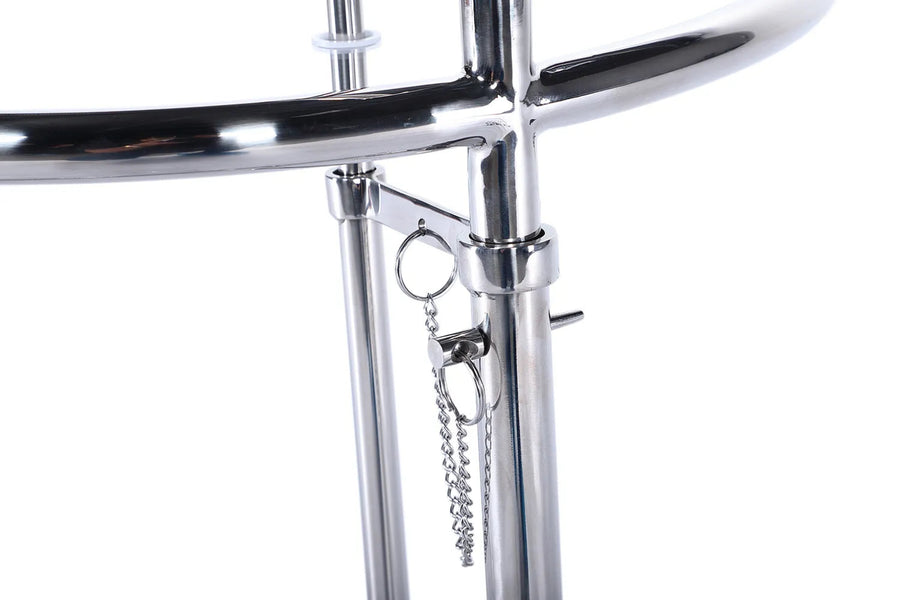 E1027 アジャスタブルテーブル