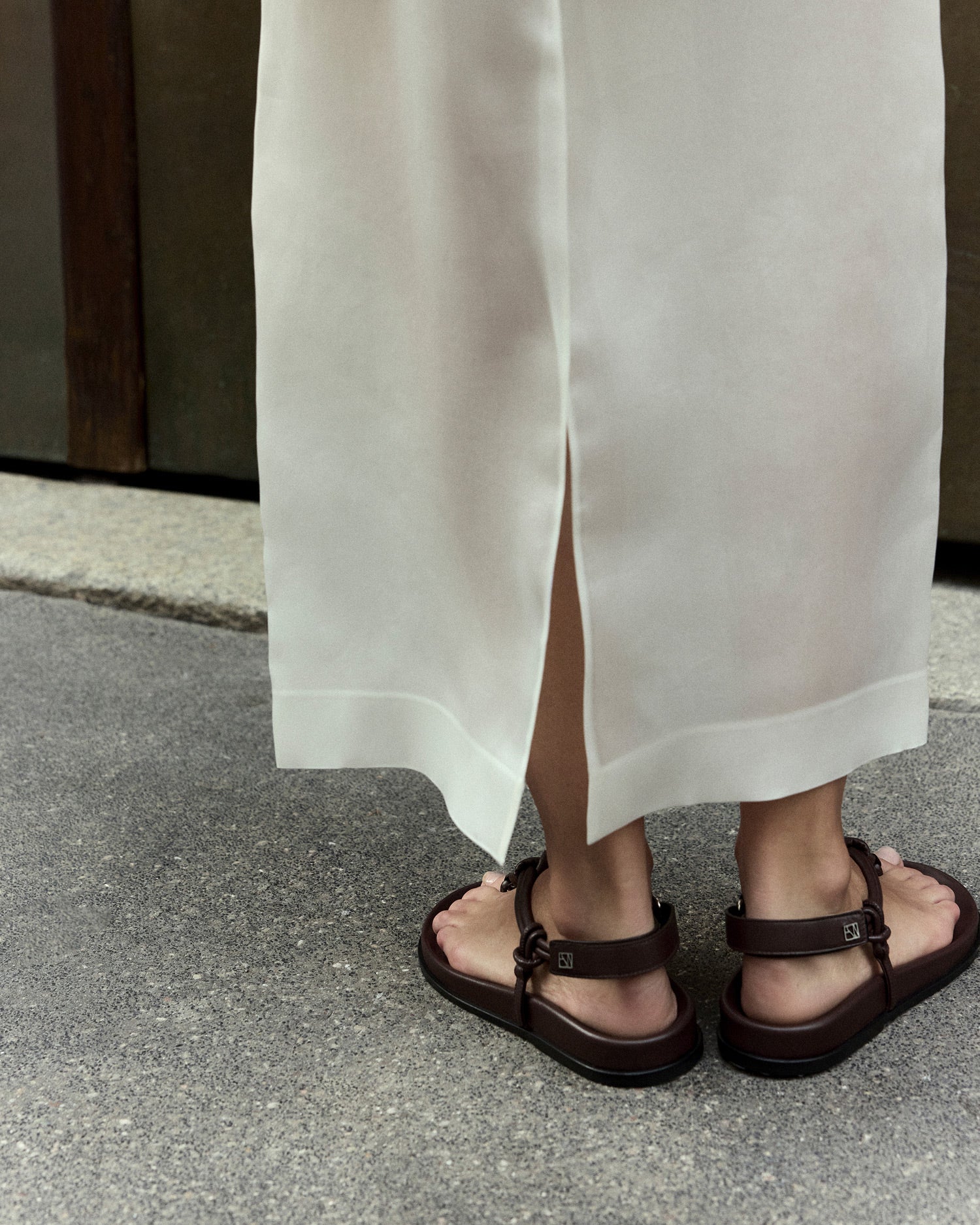 The Sporty Slingback - Chocolate Brown | Handcrafted Italian