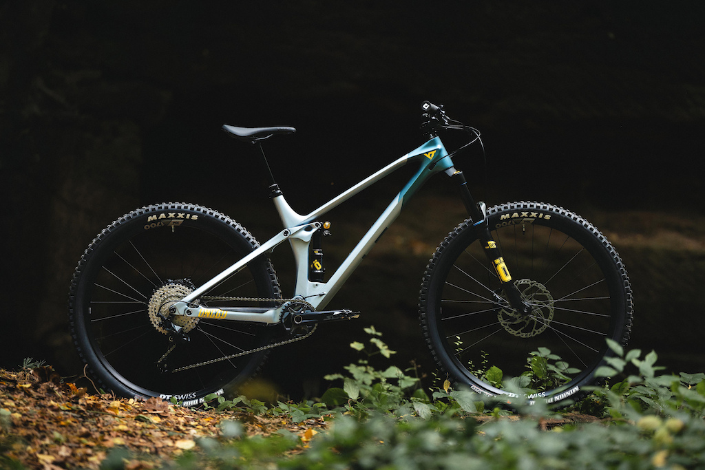 YT Industries Releases Izzo Core Range - Pinkbike