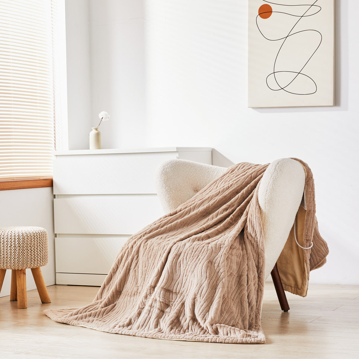 電気掛敷毛布 Naps｜発売1ヶ月で完売・9段階温度調節