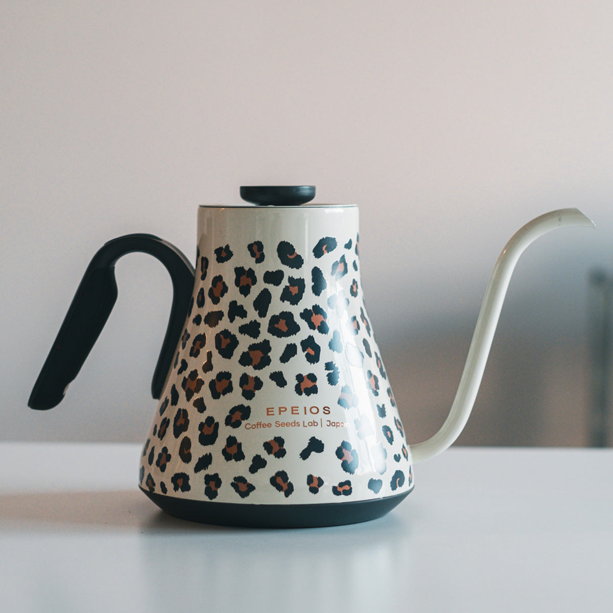 ドリップケトル LUX900｜プレミアムモデル・900ml大容量