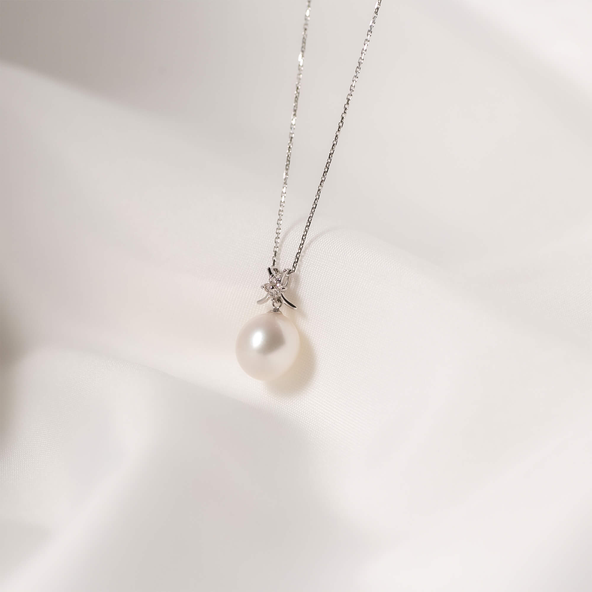 久遠】シロチョウパール ダイヤモンド ホワイトゴールド ペンダント