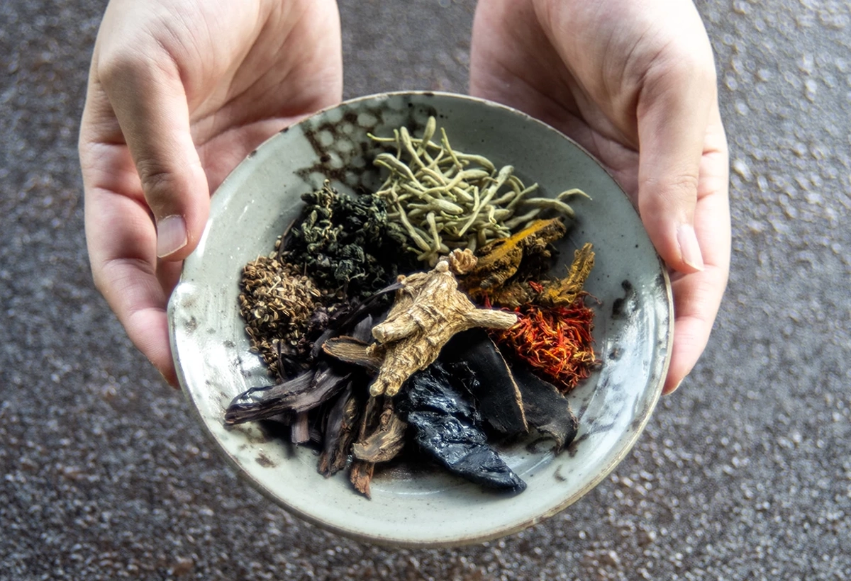 優すくらぶ ｜ akyrise / アキュライズ｜シンプルスキンケア｜公式