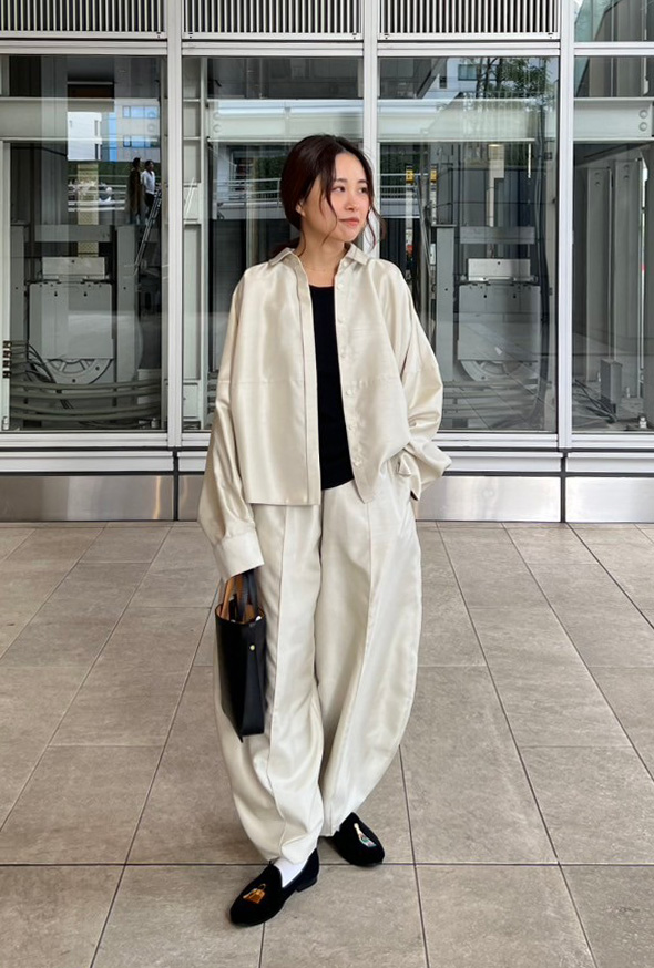 SNAP YUMI │ ETRE TOKYO official online store(エトレトウキョウ)