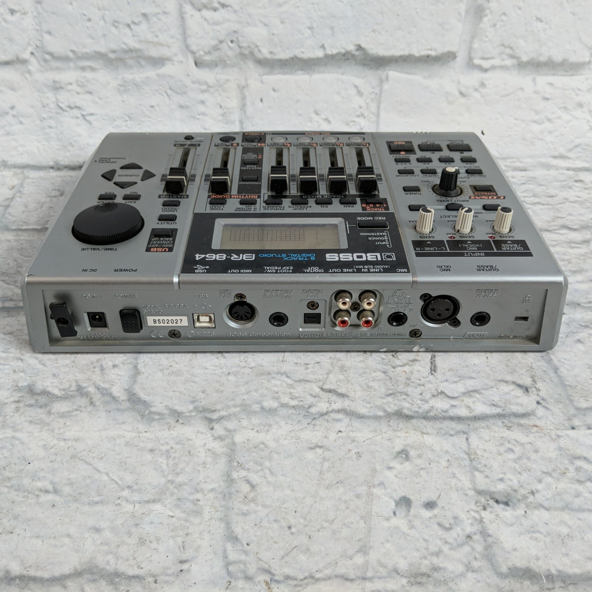 Boss BR-864 8-Track Digital Studio Recorder - Evolution Music