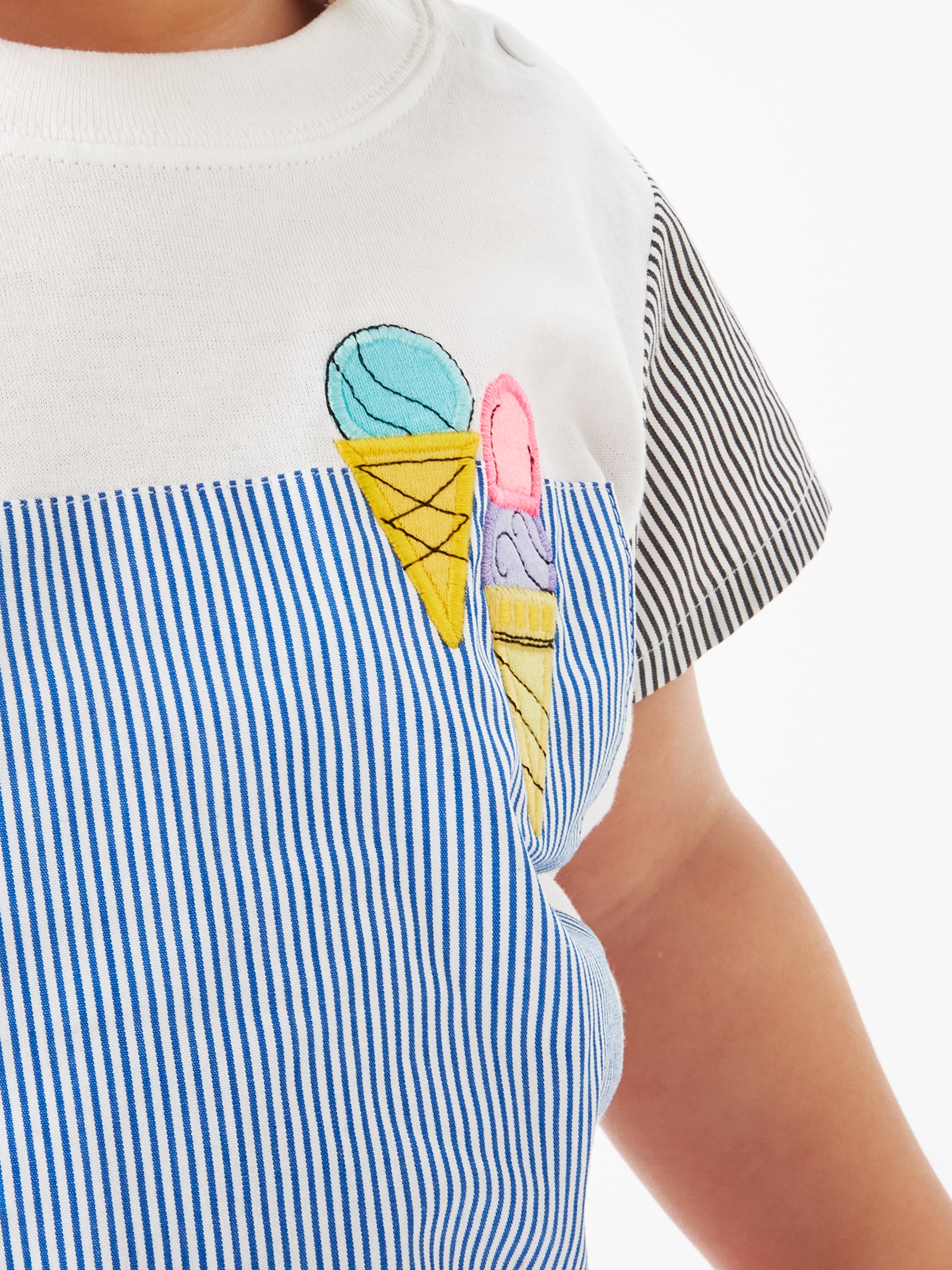 Tシャツ｜ファミリア公式オンラインショップ | ファミリア公式サイト