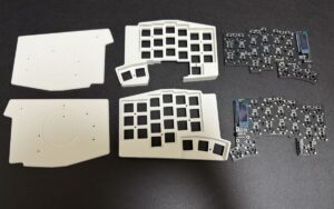 Keyball44 左右対称ケース ビルドガイド | FADOTECH