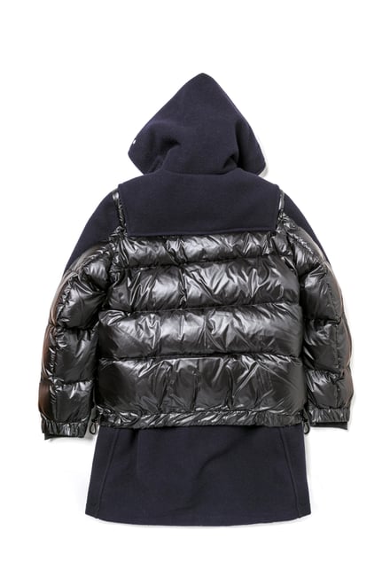 ダッフルコートとダウンジャケットが融合、サカイがグローバーオールと