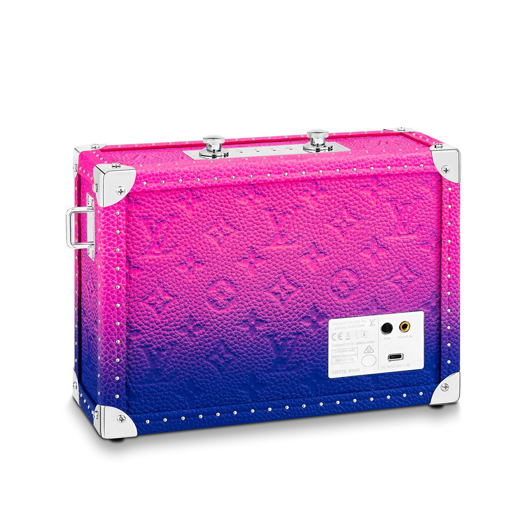 休暇をもっと楽しむためのプレイフルアイテム 「ルイ・ヴィトン」編