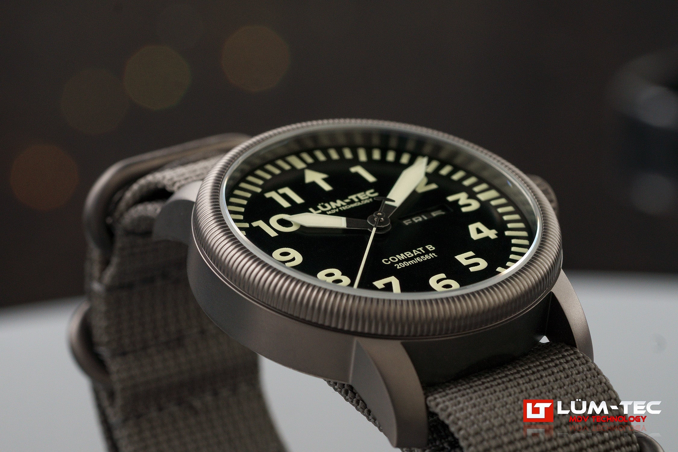 Lum-Tec B66 Day Date Watch – Fedoras.com